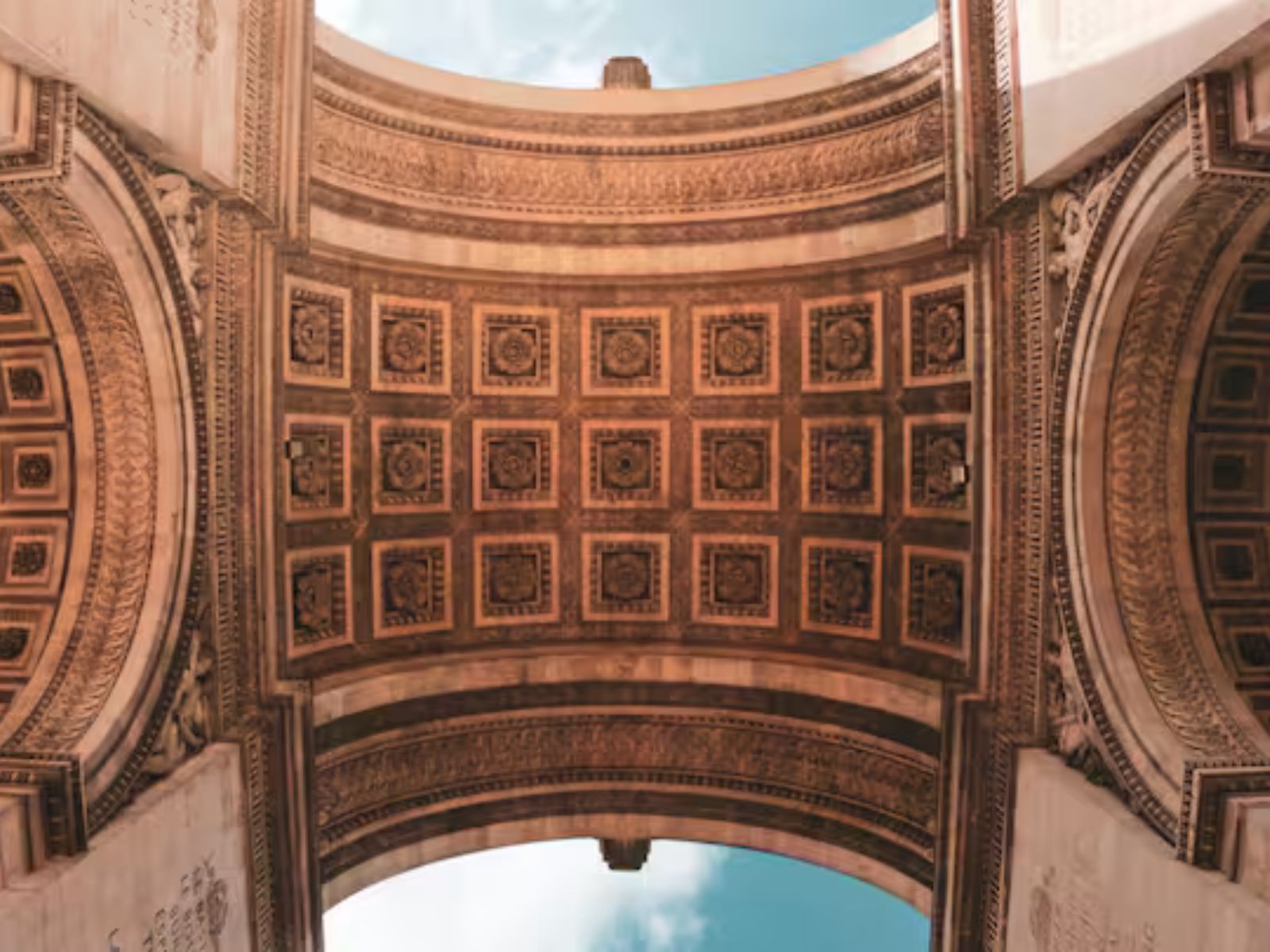 Arc de Triomphe Ticket with Immersive Audioguide & Seine River Cruise - MY WONDER ACCESS