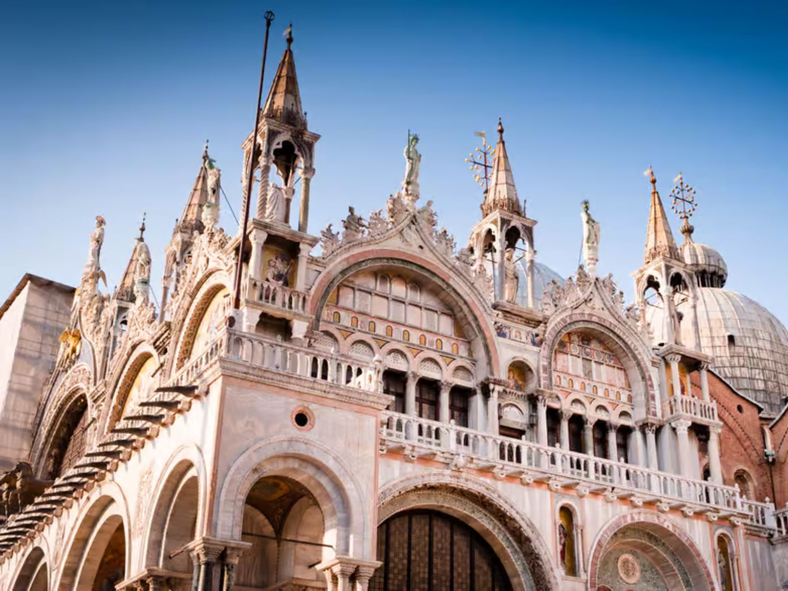 Venice: Skip - the - Line St. Mark's Basilica Tour - MY WONDER ACCESS