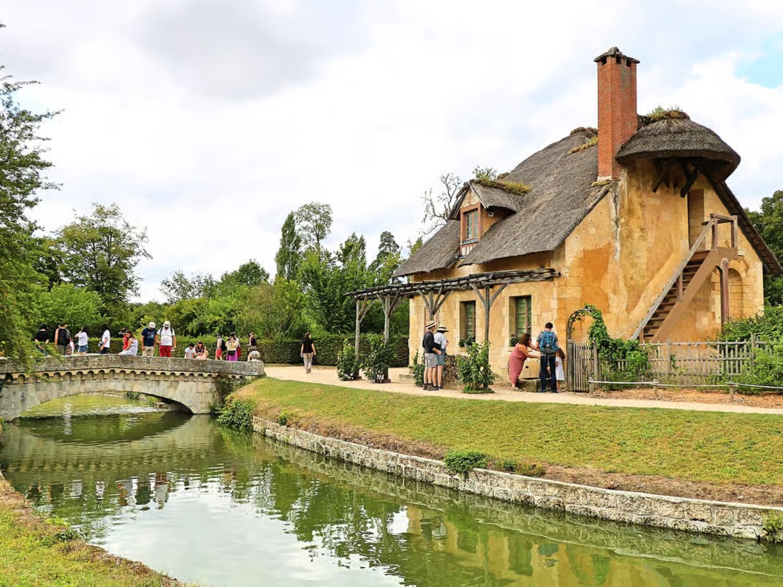Versailles : Guided Palace Tour and Full Access - MY WONDER ACCESS
