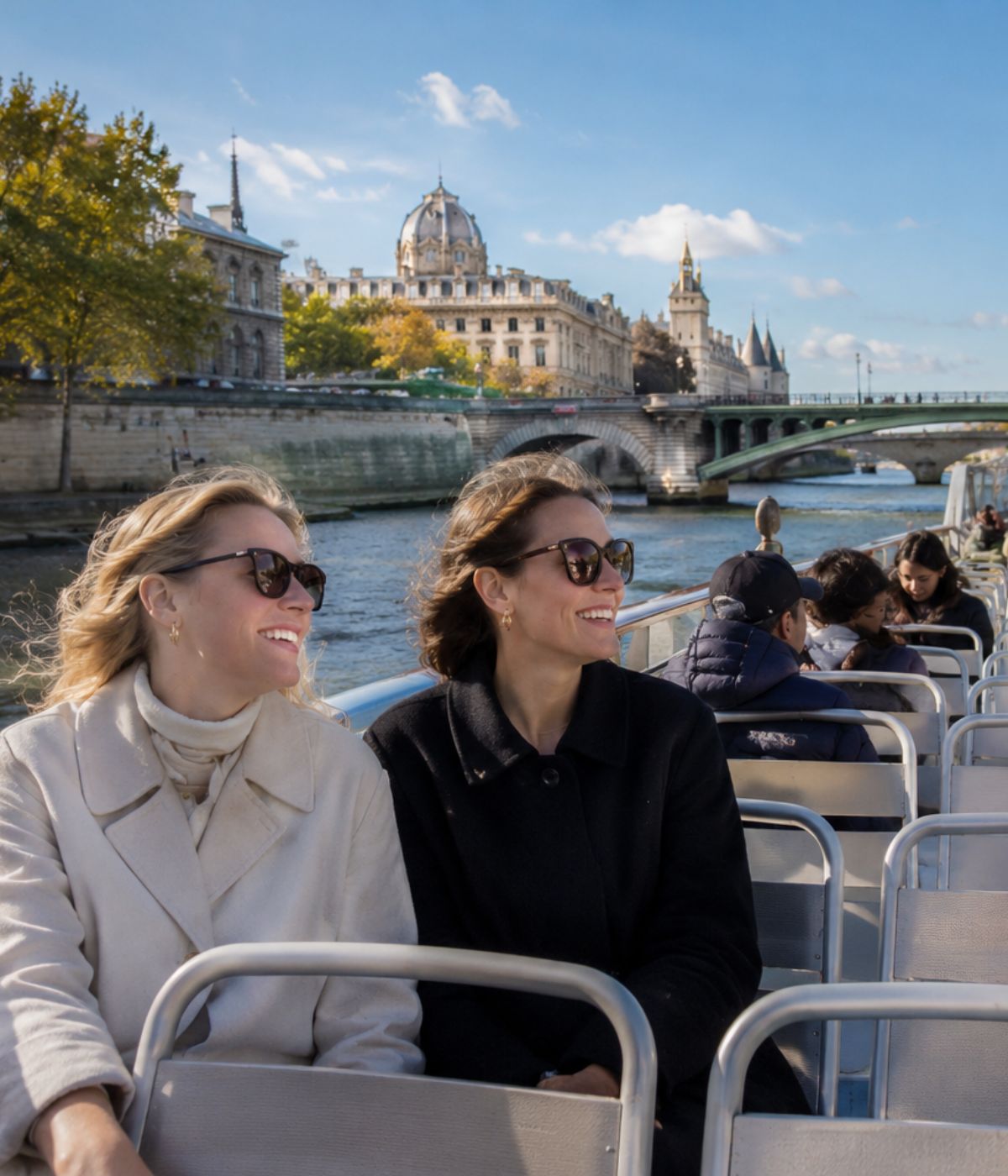 Best Seine River Cruise Ticket in Paris – Exclusive $25 Airbnb Offer - MY WONDER ACCESS