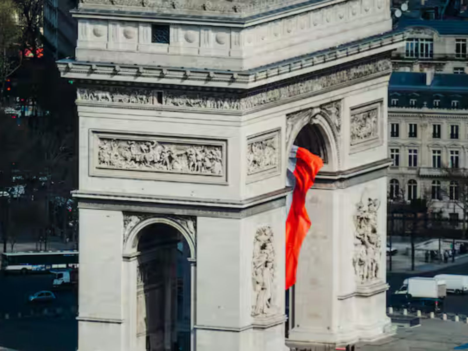Arc de Triomphe Ticket with Immersive Audioguide & Seine River Cruise - MY WONDER ACCESS