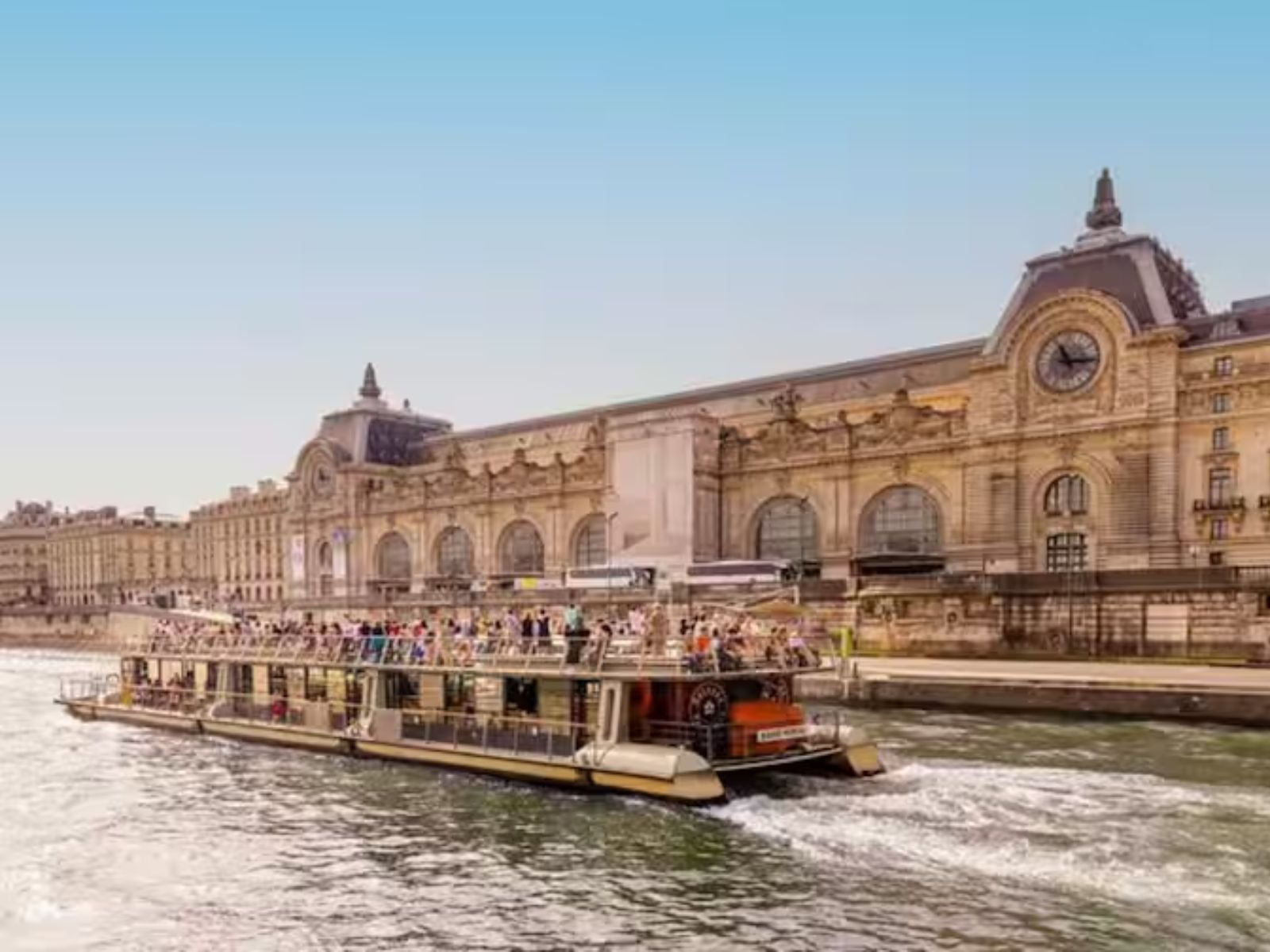 Arc de Triomphe Ticket with Immersive Audioguide & Seine River Cruise - MY WONDER ACCESS