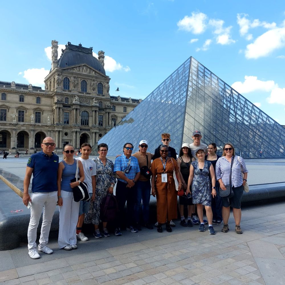 Louvre Museum Ticket with Host and Direct Entrance - MY WONDER ACCESS