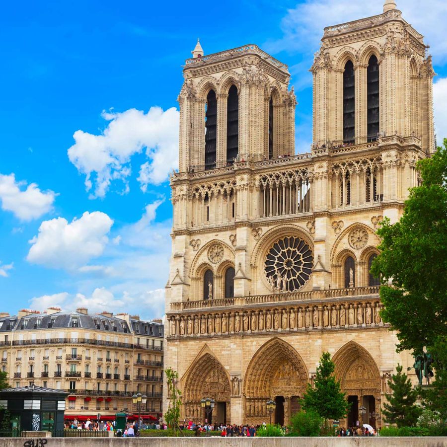 Notre - Dame Direct Access and Introduction Tour - MY WONDER ACCESS