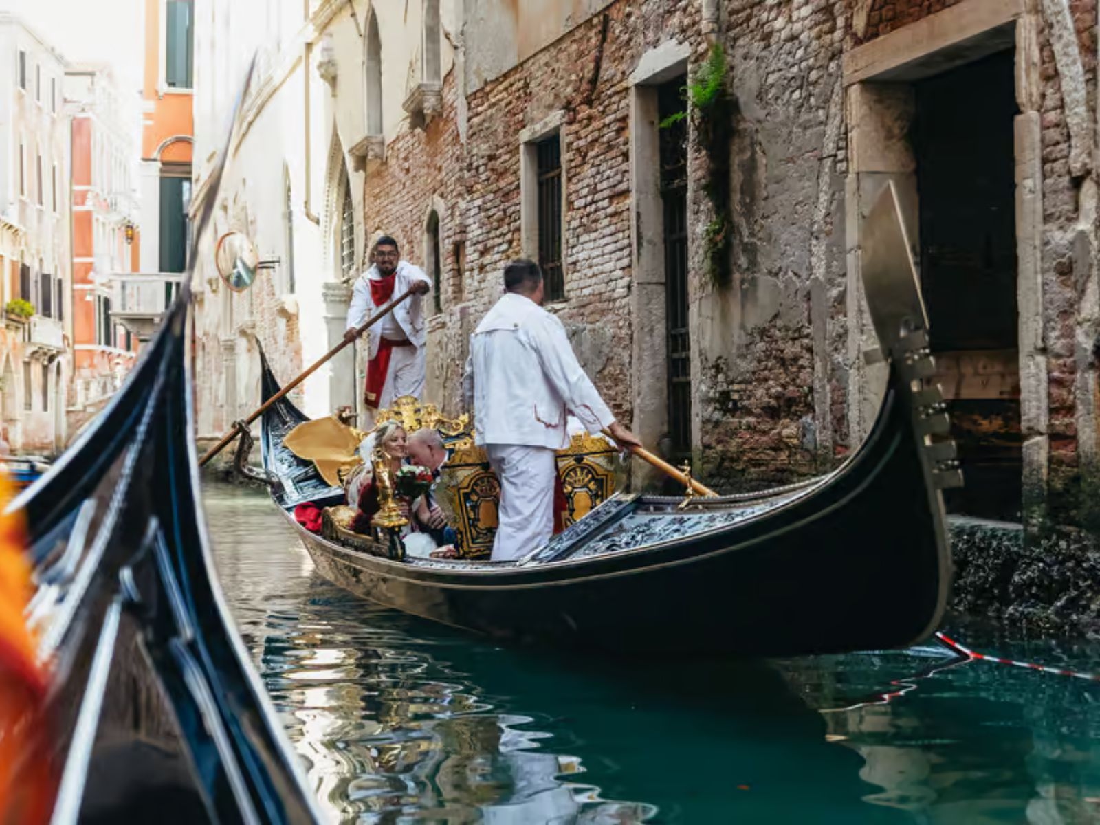 Venice: Grand Canal Gondola Ride with App Commentary - MY WONDER ACCESS